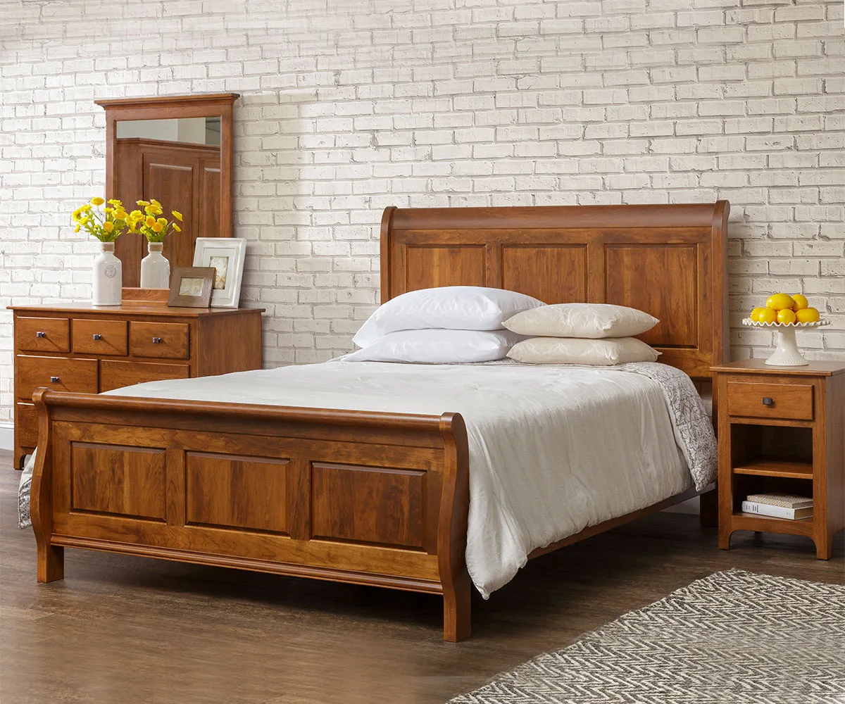 Plymouth Sleigh Bed - Image 2