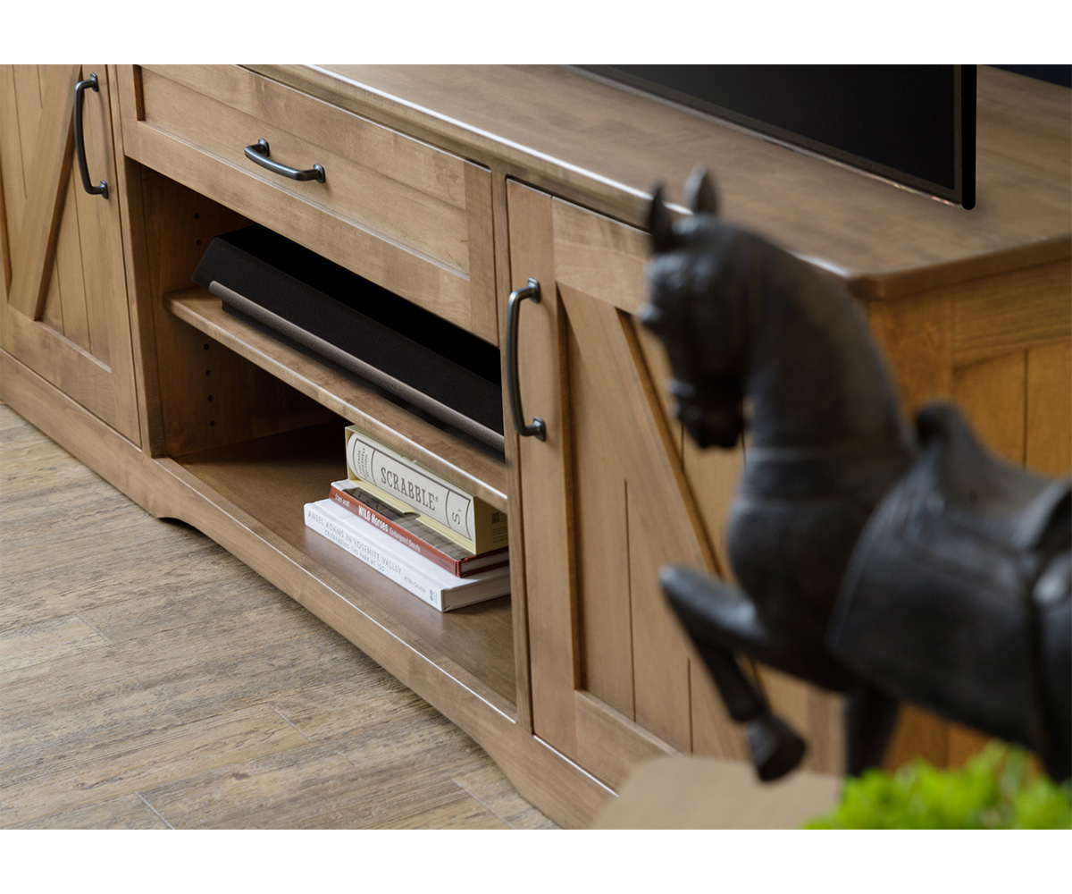 Farmstead 60" Entertainment Center - Image 3